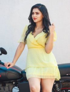 Calangute call girl
